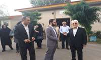 بازدید مسئولین شبکه بهداشت و درمان و اداره بهزیستی از آسایشگاه سالمندان و معلولین شهرستان لاهیجان و اهدای لوازم بهداشتی و میوه